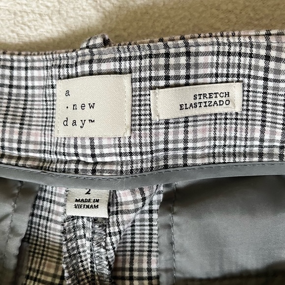 A New Day plaid dress pants size 2 - Picture 4 of 4